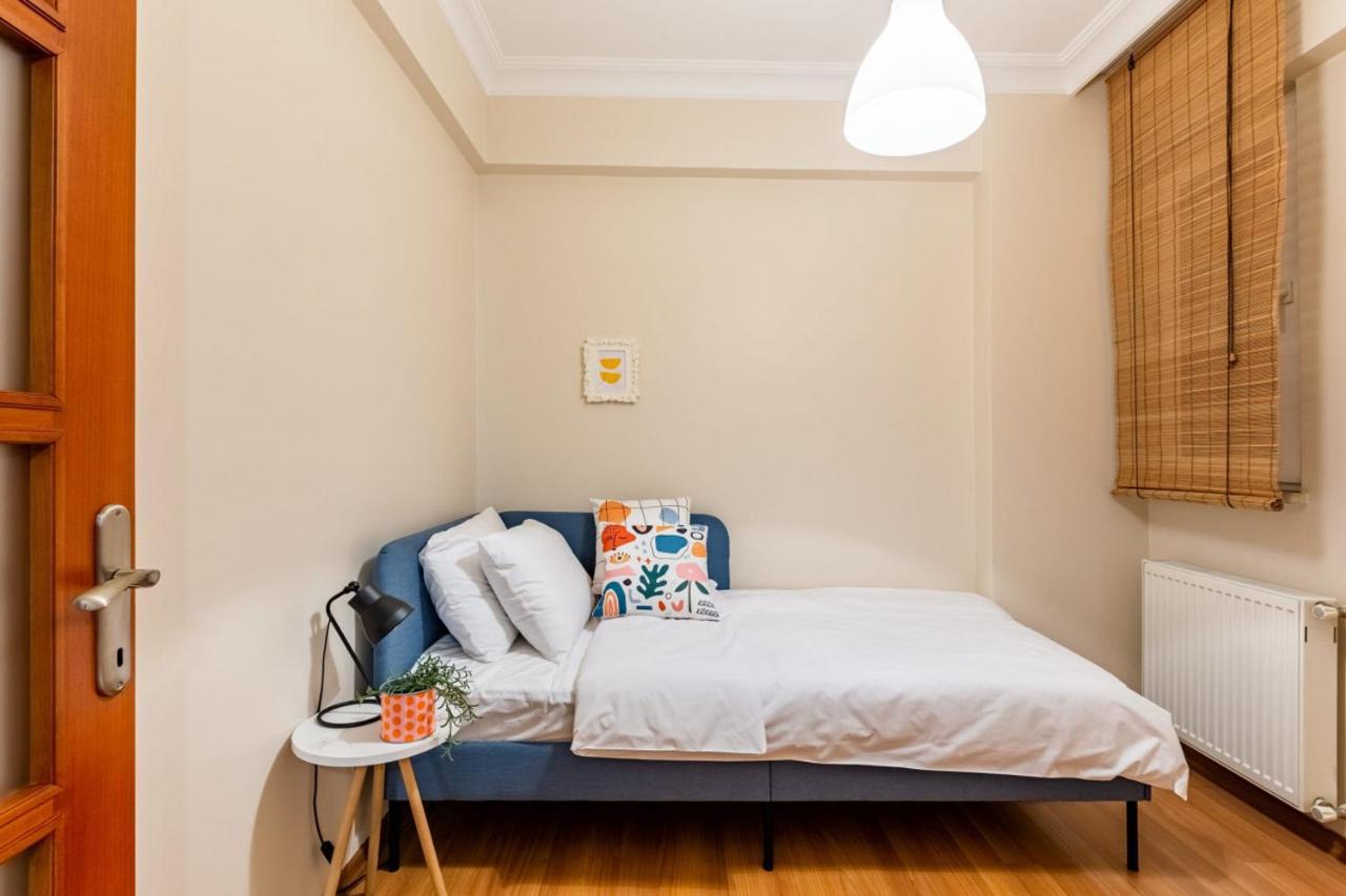 Colorful Apartment Near Popular Attractions In Sisli Istanbul Exterior photo